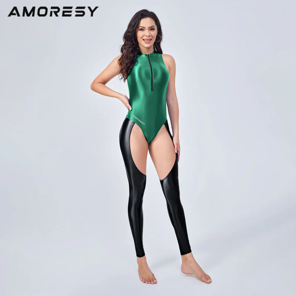 AMORESY 111 Freya フロントジップカットアウトキャットスーツ